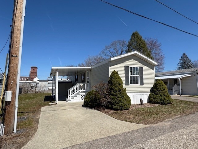 300 East Washington Street, North Attleboro, Massachusetts, 2 Bedrooms Bedrooms, 4 Rooms Rooms,1 BathroomBathrooms,Residential,For Sale,East Washington Street,73499904