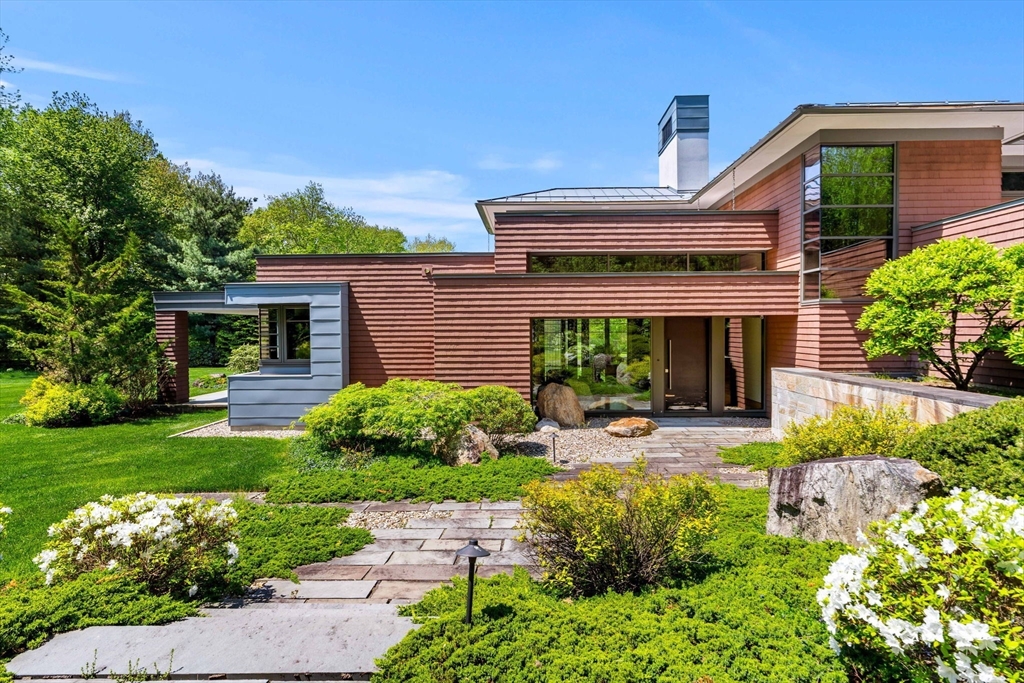 5 Redwood Cir, Boylston, Massachusetts, 4 Bedrooms Bedrooms, 7 Rooms Rooms,4 BathroomsBathrooms,Residential,For Sale,Redwood Cir,73530426
