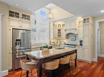 45 Backriver, Hingham, Massachusetts, 3 Bedrooms Bedrooms, 16 Rooms Rooms,3.5 BathroomsBathrooms,Residential,For Sale,Backriver,73530289