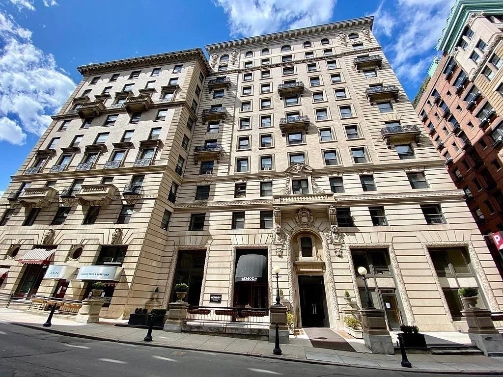 21 Beacon St, Boston, Massachusetts, 2 Rooms Rooms,1 BathroomBathrooms,Residential Lease,For Rent,Beacon St,73530451