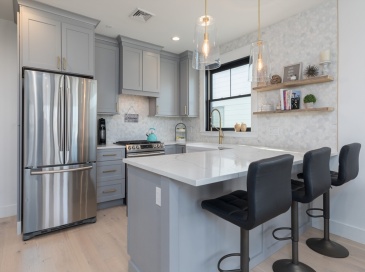 331 Chelsea St, Boston, Massachusetts, 2 Bedrooms Bedrooms, 5 Rooms Rooms,2 BathroomsBathrooms,Residential Lease,For Rent,Chelsea St,73530464