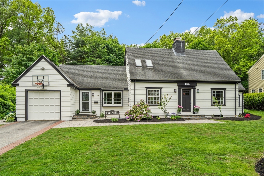 30 Wachusett Drive, Lexington, Massachusetts, 4 Bedrooms Bedrooms, 8 Rooms Rooms,2.5 BathroomsBathrooms,Residential,For Sale,Wachusett Drive,73530645