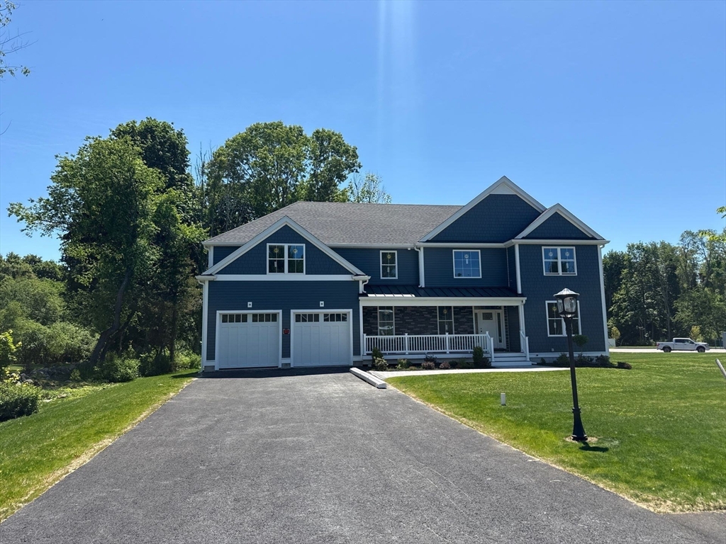 9 Earle Stewart Ln, Wrentham, Massachusetts, 4 Bedrooms Bedrooms, 9 Rooms Rooms,4.5 BathroomsBathrooms,Residential,For Sale,Earle Stewart Ln,73530657