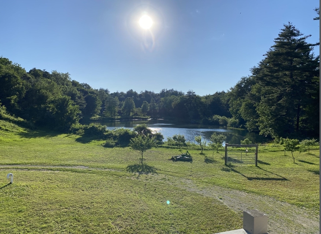 120 Meadow, Bolton, Massachusetts, 1 Bedroom Bedrooms, 3 Rooms Rooms,1 BathroomBathrooms,Residential Lease,For Rent,Meadow,73530729