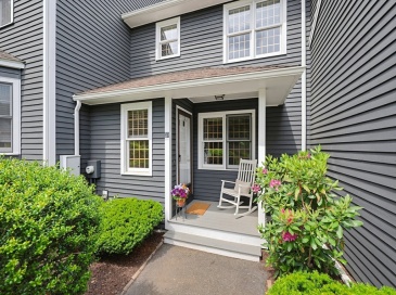 39 Stallbrook Rd, Milford, Massachusetts, 2 Bedrooms Bedrooms, 5 Rooms Rooms,1.5 BathroomsBathrooms,Residential,For Sale,Stallbrook Rd,73530760