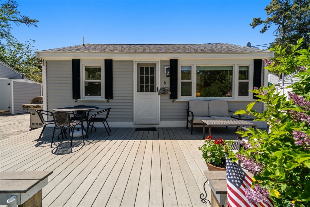 253 Shad Hole Rd, Dennis, Massachusetts, 2 Bedrooms Bedrooms, 4 Rooms Rooms,1 BathroomBathrooms,Residential,For Sale,Shad Hole Rd,73530814