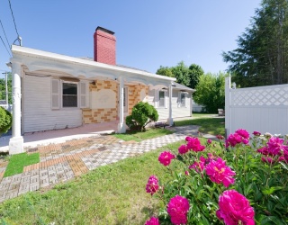 1 Rockland Road Ct, Auburn, Massachusetts, 3 Bedrooms Bedrooms, 7 Rooms Rooms,1.5 BathroomsBathrooms,Residential,For Sale,Rockland Road Ct,73530441