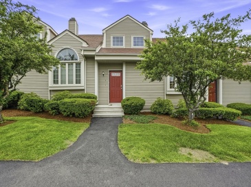 237 South St, Shrewsbury, Massachusetts, 2 Bedrooms Bedrooms, 6 Rooms Rooms,2.5 BathroomsBathrooms,Residential,For Sale,South St,73530820