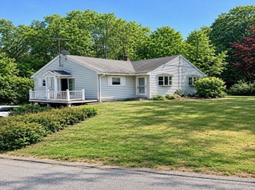 214-216 River Road East, Berlin, Massachusetts, 5 Bedrooms Bedrooms, 11 Rooms Rooms,3 BathroomsBathrooms,Residential Income,For Sale,River Road East,73530677
