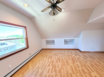 10 High St, Malden, Massachusetts, 1 Bedroom Bedrooms, 3 Rooms Rooms,1 BathroomBathrooms,Residential Lease,For Rent,High St,73530829 10 High St, Malden, Massachusetts, 1 Bedroom Bedrooms, 3 Rooms Rooms,1 BathroomBathrooms,Residential Lease,For Rent,High St,73530829