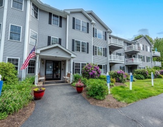 23 Green Leaves Dr, Amherst, Massachusetts, 2 Bedrooms Bedrooms, 5 Rooms Rooms,1 BathroomBathrooms,Residential,For Sale,Green Leaves Dr,73530390