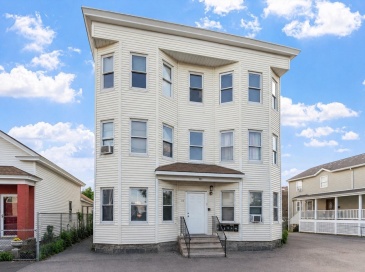 10 Kempton Ct, Lawrence, Massachusetts, 12 Bedrooms Bedrooms, 24 Rooms Rooms,6 BathroomsBathrooms,Residential Income,For Sale,Kempton Ct,73530723