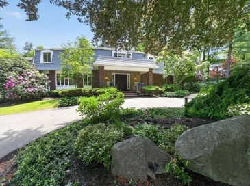1 Grist Mill Lane, Hingham, Massachusetts, 6 Bedrooms Bedrooms, 14 Rooms Rooms,5 BathroomsBathrooms,Residential,For Sale,Grist Mill Lane,73530777