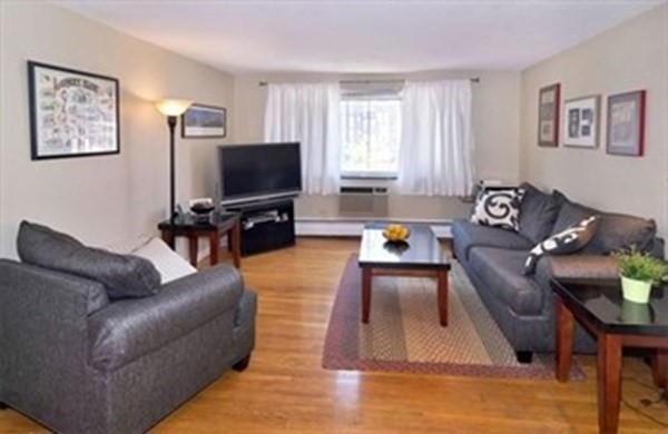 280 Corey Road, Boston, Massachusetts, 2 Bedrooms Bedrooms, 4 Rooms Rooms,1 BathroomBathrooms,Residential Lease,For Rent,Corey Road,73530904
