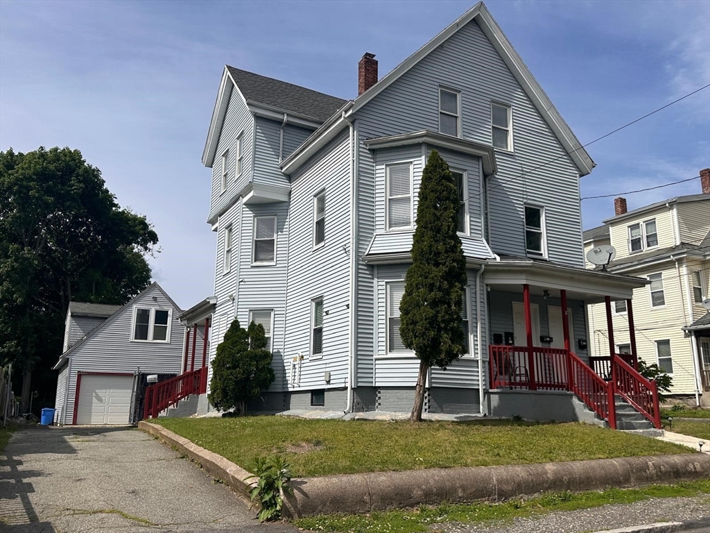 14 Addison Ave, Brockton, Massachusetts, 2 Bedrooms Bedrooms, 3 Rooms Rooms,1 BathroomBathrooms,Residential Lease,For Rent,Addison Ave,73530924