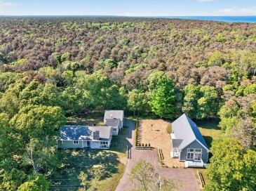 695 Cable Road, Eastham, Massachusetts, 5 Bedrooms Bedrooms, 8 Rooms Rooms,4 BathroomsBathrooms,Residential,For Sale,Cable Road,73530925