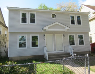 128-130 Woodmont St, Springfield, Massachusetts, 4 Bedrooms Bedrooms, 8 Rooms Rooms,2 BathroomsBathrooms,Residential Income,For Sale,Woodmont St,73530947