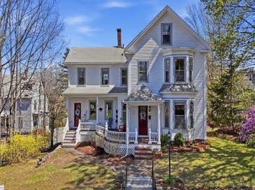 26 Walnut Street, Maynard, Massachusetts, 4 Bedrooms Bedrooms, 7 Rooms Rooms,2 BathroomsBathrooms,Residential,For Sale,Walnut Street,73509954