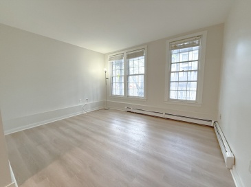 103 River Street, Cambridge, Massachusetts, 2 Bedrooms Bedrooms, 4 Rooms Rooms,1 BathroomBathrooms,Residential Lease,For Rent,River Street,73522986 103 River Street, Cambridge, Massachusetts, 2 Bedrooms Bedrooms, 4 Rooms Rooms,1 BathroomBathrooms,Residential Lease,For Rent,River Street,73522986