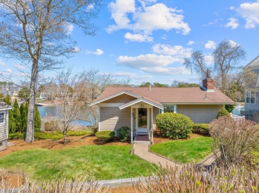 160 Waterway, Mashpee, Massachusetts, 3 Bedrooms Bedrooms, 7 Rooms Rooms,2 BathroomsBathrooms,Residential,For Sale,Waterway,73376489