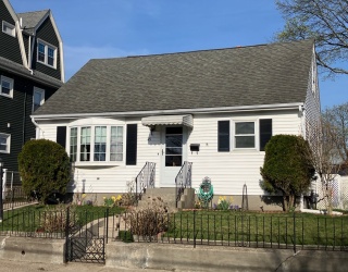 45 Perrin Ave, Pawtucket, Rhode Island, 4 Bedrooms Bedrooms, 7 Rooms Rooms,1.5 BathroomsBathrooms,Residential,For Sale,Perrin Ave,73502624