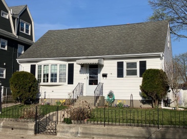 45 Perrin Ave, Pawtucket, Rhode Island, 4 Bedrooms Bedrooms, 7 Rooms Rooms,1.5 BathroomsBathrooms,Residential,For Sale,Perrin Ave,73502624