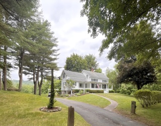 148 Scantic Road, Hampden, Massachusetts, 4 Bedrooms Bedrooms, 9 Rooms Rooms,2.5 BathroomsBathrooms,Residential,For Sale,Scantic Road,73511119