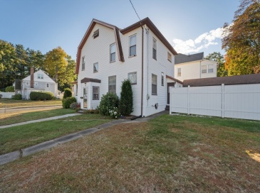 15 Chapman Ave, Holyoke, Massachusetts, 4 Bedrooms Bedrooms, 7 Rooms Rooms,1.5 BathroomsBathrooms,Residential,For Sale,Chapman Ave,73442032 15 Chapman Ave, Holyoke, Massachusetts, 4 Bedrooms Bedrooms, 7 Rooms Rooms,1.5 BathroomsBathrooms,Residential,For Sale,Chapman Ave,73442032