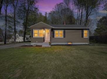 43 Grandview Ave, Worcester, Massachusetts, 3 Bedrooms Bedrooms, 5 Rooms Rooms,1 BathroomBathrooms,Residential,For Sale,Grandview Ave,73511949