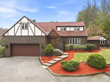 6 Pheasant Hill St, Westwood, Massachusetts, 4 Bedrooms Bedrooms, 9 Rooms Rooms,3.5 BathroomsBathrooms,Residential,For Sale,Pheasant Hill St,73498499 6 Pheasant Hill St, Westwood, Massachusetts, 4 Bedrooms Bedrooms, 9 Rooms Rooms,3.5 BathroomsBathrooms,Residential,For Sale,Pheasant Hill St,73498499