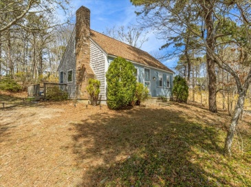 35 Bobbies Ln, Chatham, Massachusetts, 3 Bedrooms Bedrooms, 6 Rooms Rooms,1 BathroomBathrooms,Residential,For Sale,Bobbies Ln,73514657 35 Bobbies Ln, Chatham, Massachusetts, 3 Bedrooms Bedrooms, 6 Rooms Rooms,1 BathroomBathrooms,Residential,For Sale,Bobbies Ln,73514657