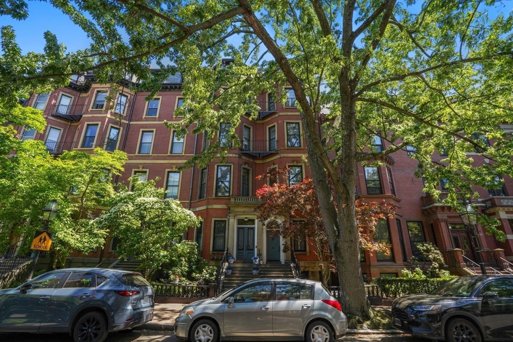 80 Marlborough St, Boston, Massachusetts, 1 Room Rooms,1 BathroomBathrooms,Residential,For Sale,Marlborough St,73518990