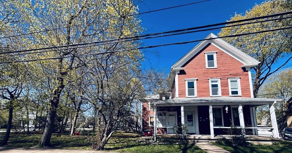 93 Peirce St, Middleboro, Massachusetts, 3 Bedrooms Bedrooms, 5 Rooms Rooms,1 BathroomBathrooms,Residential Lease,For Rent,Peirce St,73530879