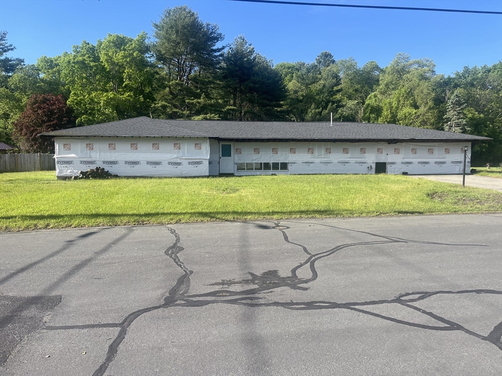 5 Richard Rd, Hingham, Massachusetts, 4 Bedrooms Bedrooms, 7 Rooms Rooms,2.5 BathroomsBathrooms,Residential,For Sale,Richard Rd,73531100