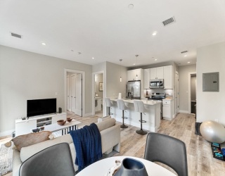 1457 Tremont Street, Boston, Massachusetts, 1 Bedroom Bedrooms, 3 Rooms Rooms,1 BathroomBathrooms,Residential Lease,For Rent,Tremont Street,73531121