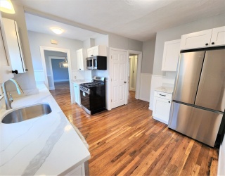 98 Irving St, Waltham, Massachusetts, 2 Bedrooms Bedrooms, 6 Rooms Rooms,1 BathroomBathrooms,Residential Lease,For Rent,Irving St,73531158