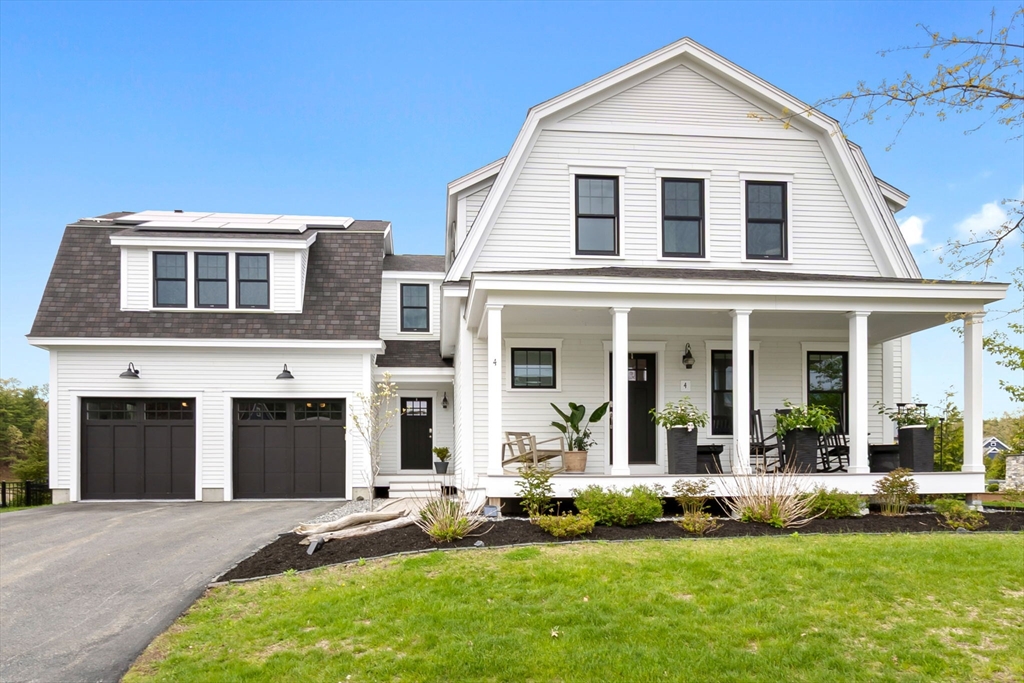 4 Gabaree Ct, Newburyport, Massachusetts, 6 Bedrooms Bedrooms, 12 Rooms Rooms,4.5 BathroomsBathrooms,Residential Lease,For Rent,Gabaree Ct,73531188