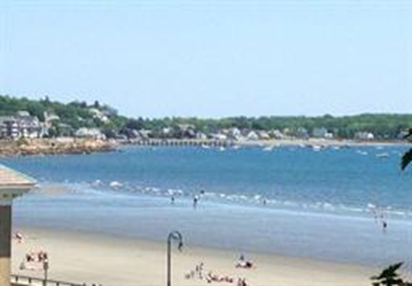 56 Humphrey Street, Swampscott, Massachusetts, 1 Bedroom Bedrooms, 3 Rooms Rooms,1 BathroomBathrooms,Residential Lease,For Rent,Humphrey Street,73531201