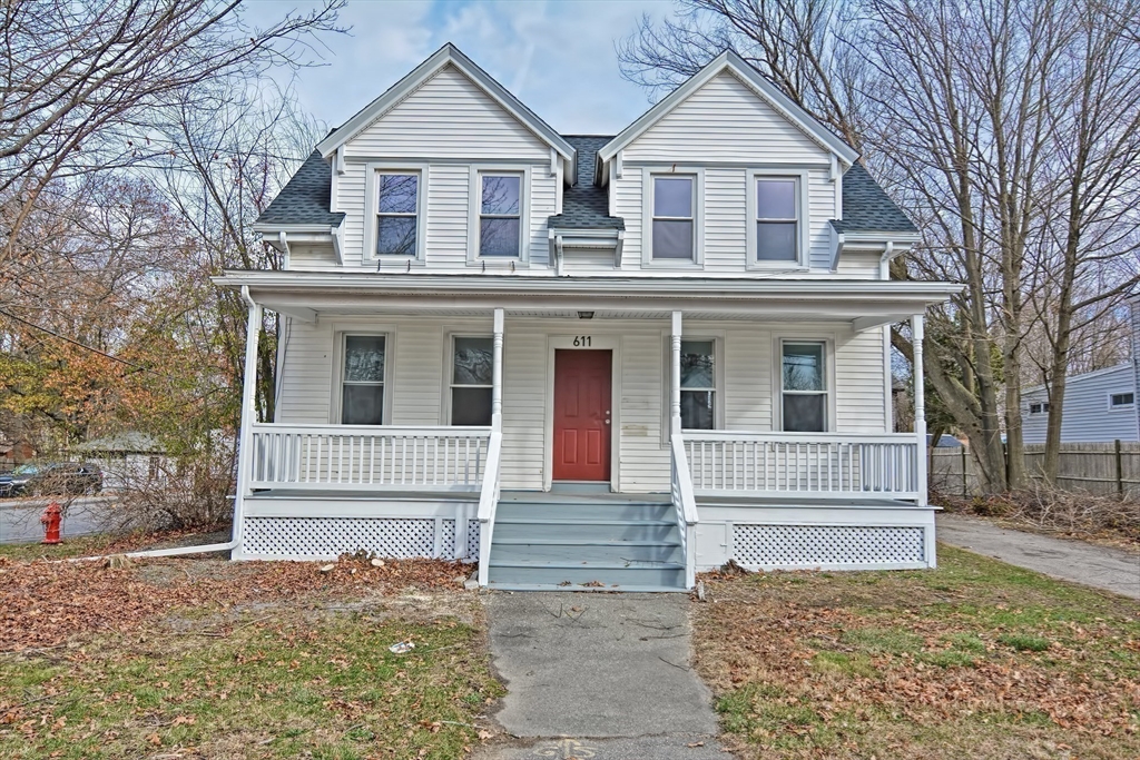 611 N Main St, Randolph, Massachusetts, 3 Bedrooms Bedrooms, 5 Rooms Rooms,1 BathroomBathrooms,Residential Lease,For Rent,N Main St,73531214