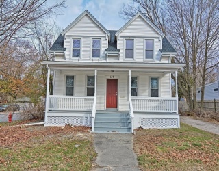 611 N Main St, Randolph, Massachusetts, 3 Bedrooms Bedrooms, 5 Rooms Rooms,1 BathroomBathrooms,Residential Lease,For Rent,N Main St,73531214