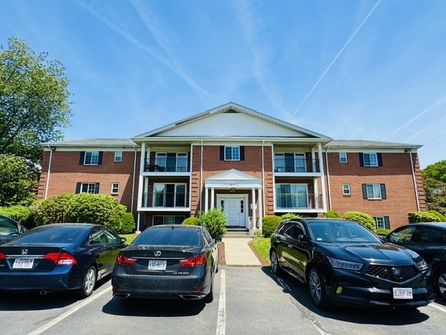 3 April Lane, Lexington, Massachusetts, 2 Bedrooms Bedrooms, 6 Rooms Rooms,2 BathroomsBathrooms,Residential Lease,For Rent,April Lane,73531237