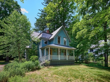 114 S Main St, Northampton, Massachusetts, 4 Bedrooms Bedrooms, 12 Rooms Rooms,3.5 BathroomsBathrooms,Residential,For Sale,S Main St,73531241