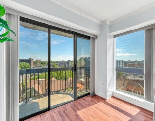 15 N Beacon Street, Boston, Massachusetts, 2 Bedrooms Bedrooms, 3 Rooms Rooms,1.5 BathroomsBathrooms,Residential,For Sale,N Beacon Street,73531181