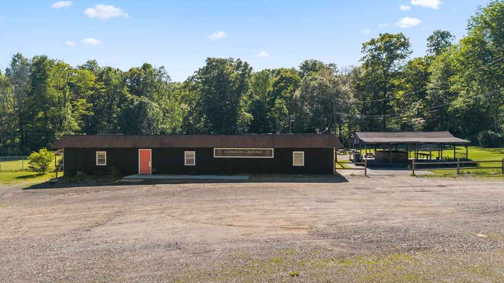 31 E Brookfield Rd, North Brookfield, Massachusetts, ,Commercial Sale,For Sale,E Brookfield Rd,73531261