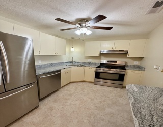 34 Newhall St, Lowell, Massachusetts, 2 Bedrooms Bedrooms, 5 Rooms Rooms,1 BathroomBathrooms,Residential,For Sale,Newhall St,73531140