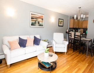 48 Coffey Street, Boston, Massachusetts, 2 Bedrooms Bedrooms, 4 Rooms Rooms,1 BathroomBathrooms,Residential,For Sale,Coffey Street,73531025