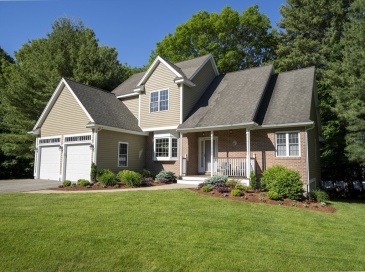 5 Lane Farm Drive, Bedford, Massachusetts, 3 Bedrooms Bedrooms, 6 Rooms Rooms,2.5 BathroomsBathrooms,Residential,For Sale,Lane Farm Drive,73531042