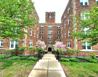 195 Thomas Burgin Parkway, Quincy, Massachusetts, 1 Bedroom Bedrooms, 3 Rooms Rooms,1 BathroomBathrooms,Residential,For Sale,Thomas Burgin Parkway,73530984