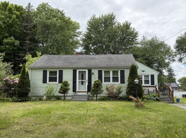 40 Aldrew Ter, Springfield, Massachusetts, 2 Bedrooms Bedrooms, 5 Rooms Rooms,1 BathroomBathrooms,Residential,For Sale,Aldrew Ter,73531067 40 Aldrew Ter, Springfield, Massachusetts, 2 Bedrooms Bedrooms, 5 Rooms Rooms,1 BathroomBathrooms,Residential,For Sale,Aldrew Ter,73531067