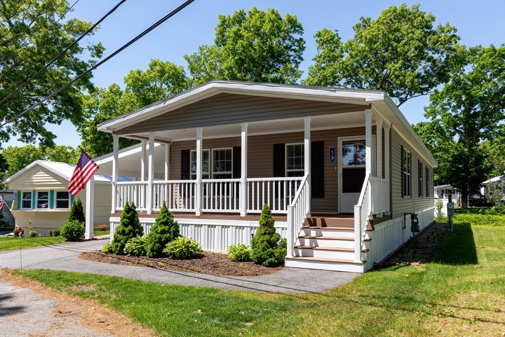 15 Indian Trail, Plymouth, Massachusetts, 3 Bedrooms Bedrooms, 5 Rooms Rooms,2 BathroomsBathrooms,Residential,For Sale,Indian Trail,73531311